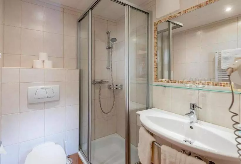 Standard-huone Parveke, Gästehaus Herrmann