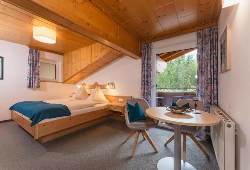 Standard-huone Parveke, Gästehaus Herrmann