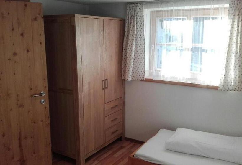 １階の１ベッドルームアパートメント, Gästehaus Obererlacher