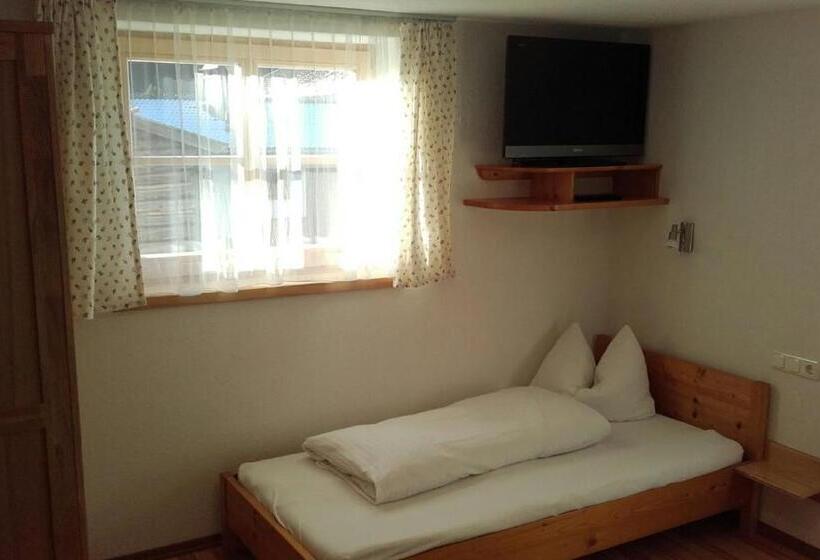 １階の１ベッドルームアパートメント, Gästehaus Obererlacher