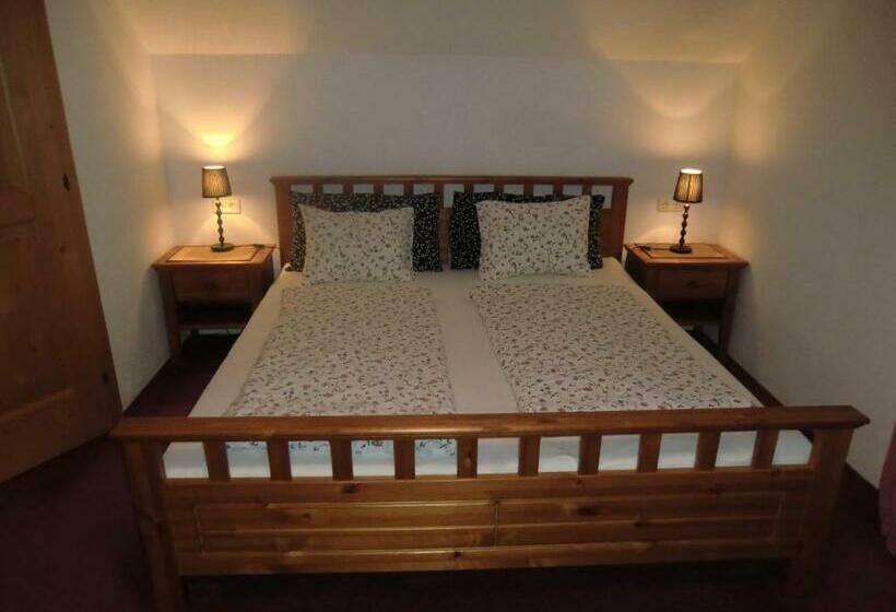 غرفة قياسية مزوَّدة بشُرفة, Haus Rye