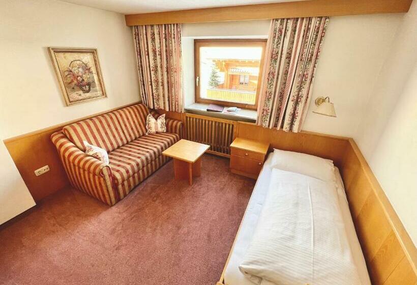 スタンダードシングルルーム, Haus Schrofenstein