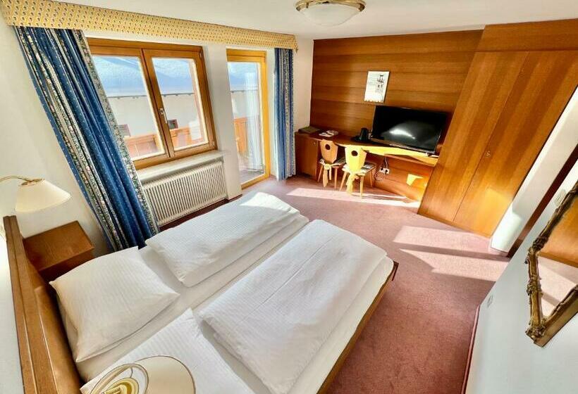 コンフォートルーム, Haus Schrofenstein