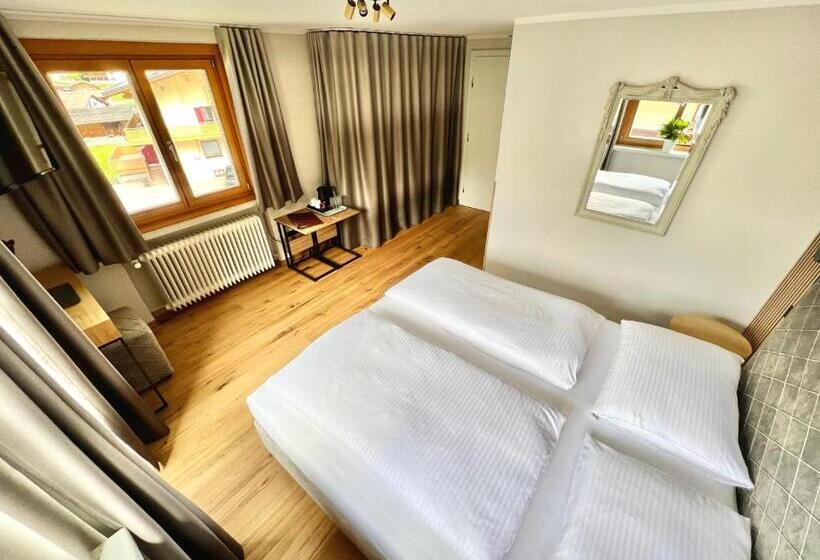 スタンダードルーム, Haus Schrofenstein