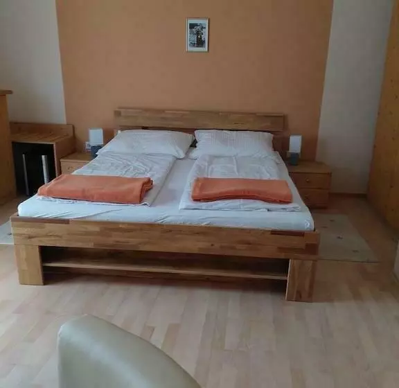 Standard-huone Terassi, Landhaus Zum Siebenschläfer