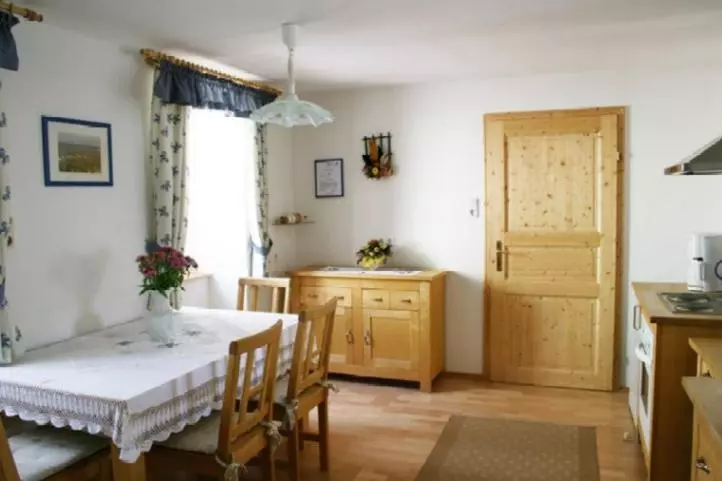 Huoneisto 2 Makuuhuonetta, Landhaus Zum Siebenschläfer