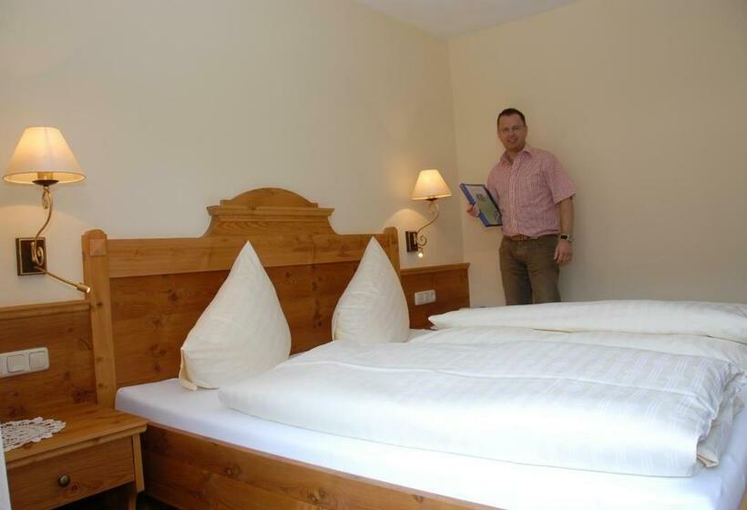 스탠다드 룸, Neuwirt