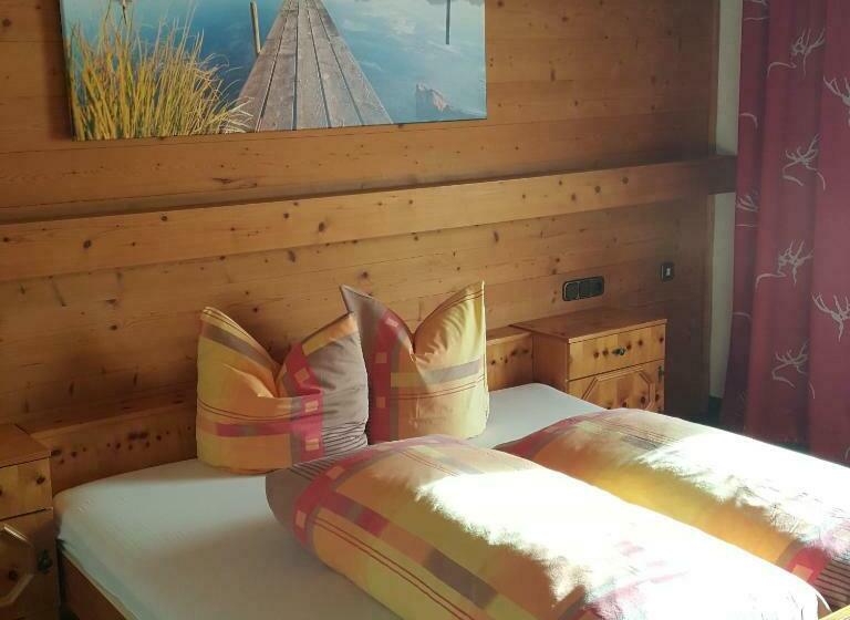 Номер Стандарт с Балконом, Pension Hüttwirt