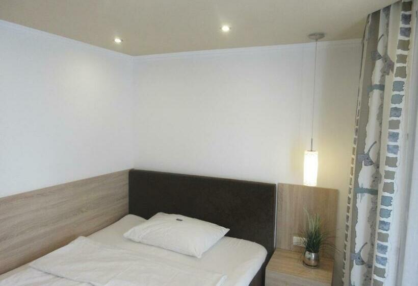 اتاق استاندارد یک نفره, Pension Wachau