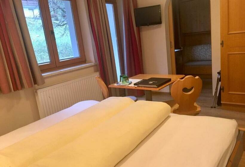 ファミリールーム, Sonnleiten