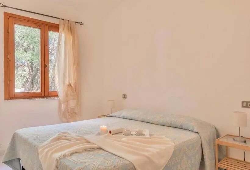 2ベッドルームアパートメント, Apartments With Air Conditioning And Private Outdoor Area In The Center Of San Teodoro