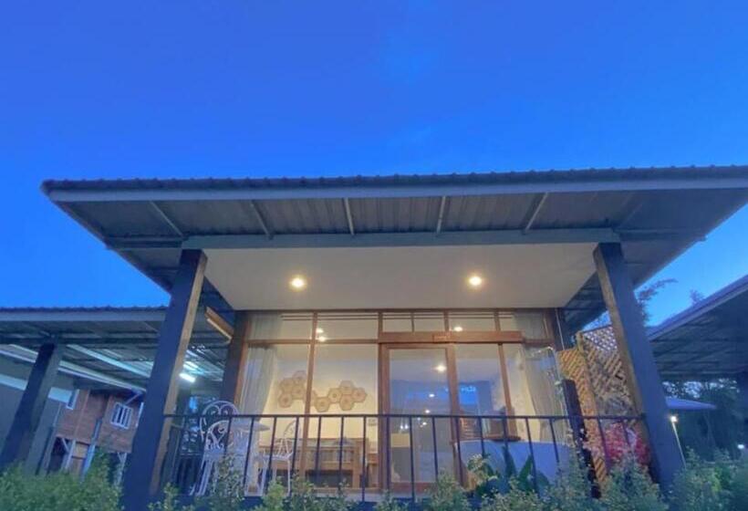 Quarto Triplo Estandar, สว้าฮิลล์ น่าน สะปัน   Sawa Hills