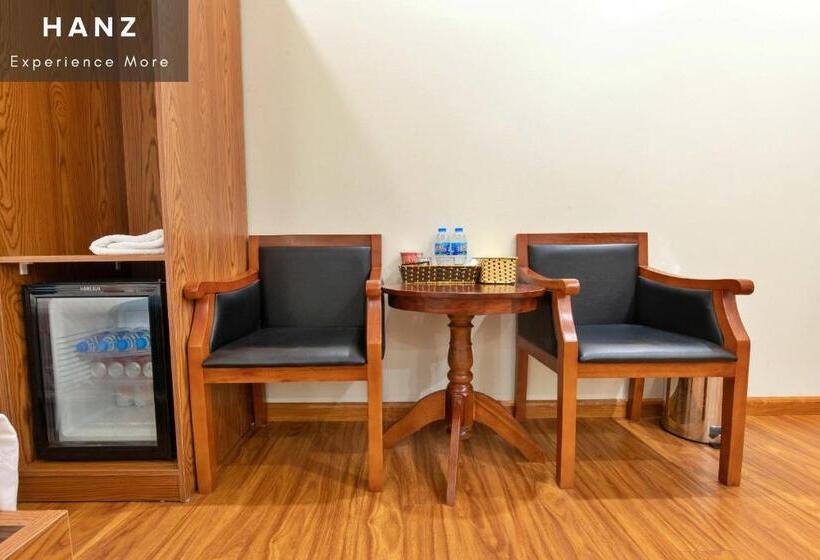اتاق سوپریور, Hanz Noi Bai Airport