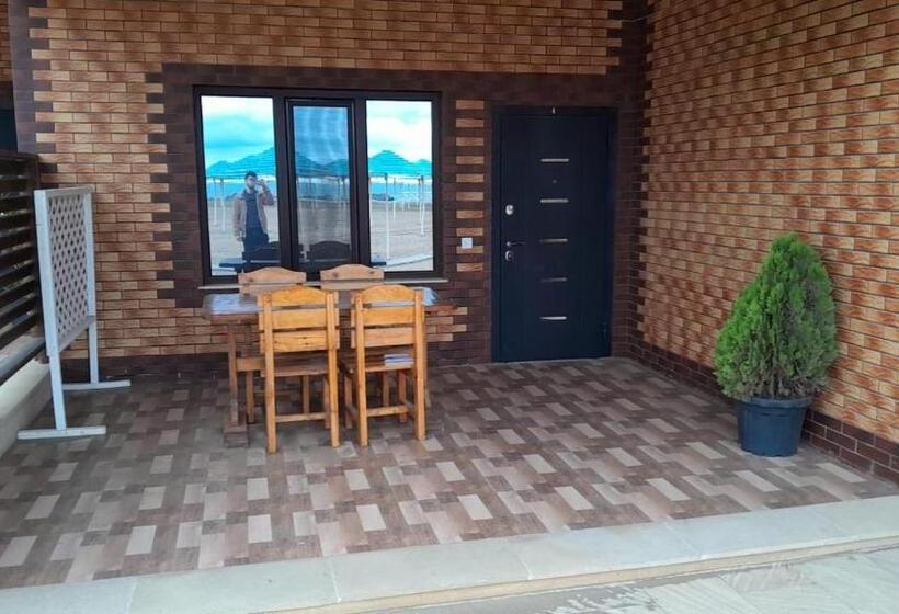 חדר סטנדרט, All Breeze