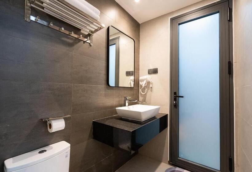 اتاق استاندارد با تخت بزرگ, Cát Anh