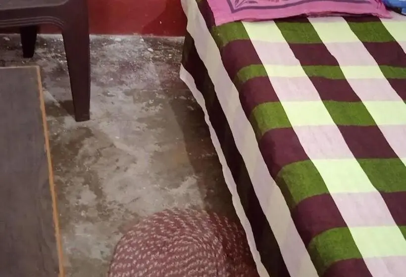 Standard Yhden Hengen Huone Jaettu Kylpyhuone, Kameshwar Rajgir