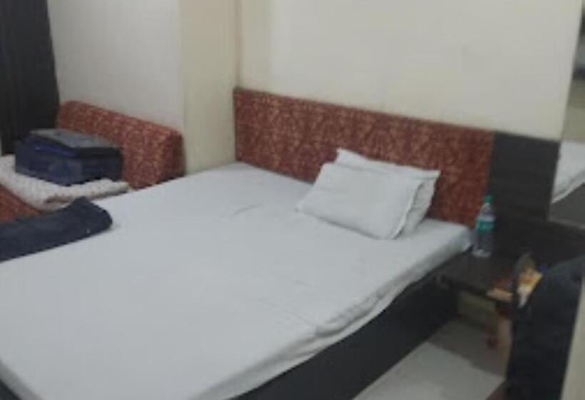 غرفة ديلوكس, Raj Residency Jalgaon