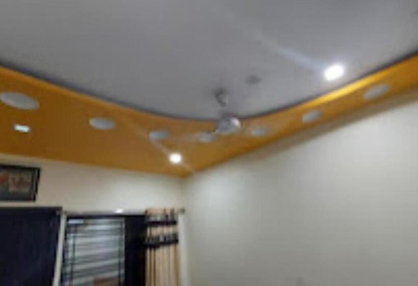 غرفة ديلوكس, Raj Residency Jalgaon