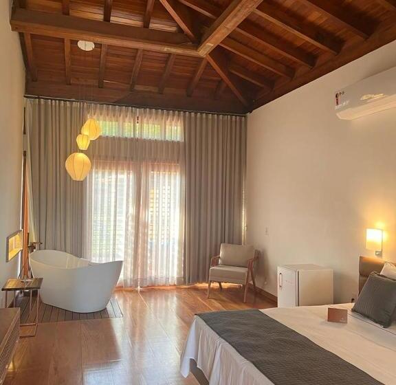 Номер Стандарт Вид на Сад, Tiradentes Boutique