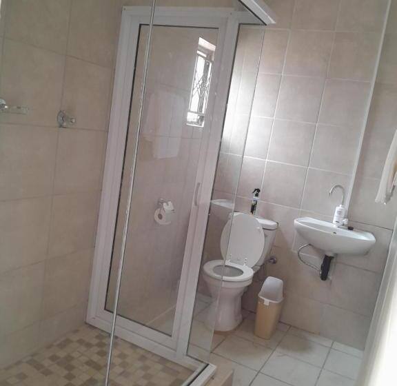 スタンダードルーム, Finchley Guest House