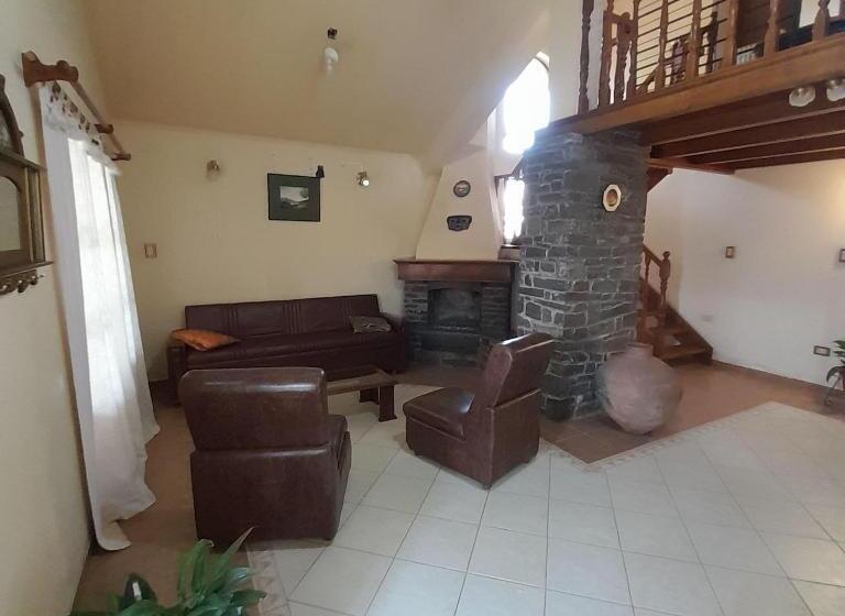 Семейный Номер, La Casa De Mi Tierra