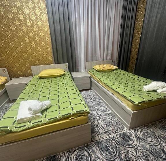 Standard-huone Jaettu Kylpyhuone, Qamar Family Guest House