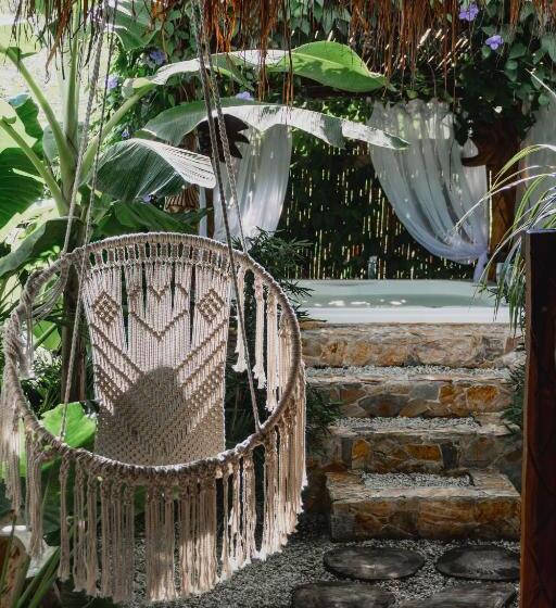 جناح ديلوكس, Anzalik Hotel Boutique