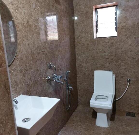 Номер Deluxe Вид на Море с Балконом, Joaqim S Baga Beach Resort Goa   50 Meters From Baga Beach