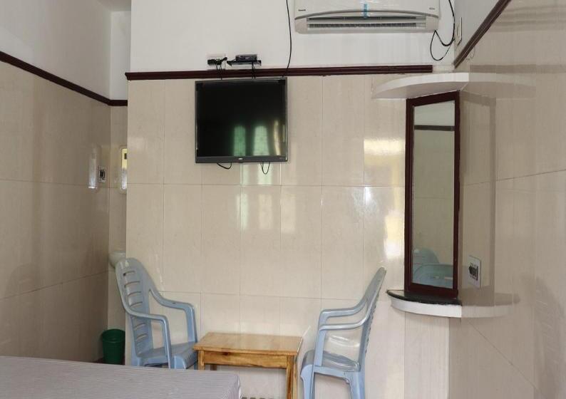 Quarto Deluxe, Clinton Guest House
