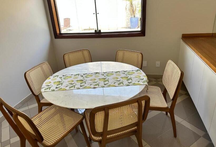 Deluxe Zimmer, Job&joy Business Hostels