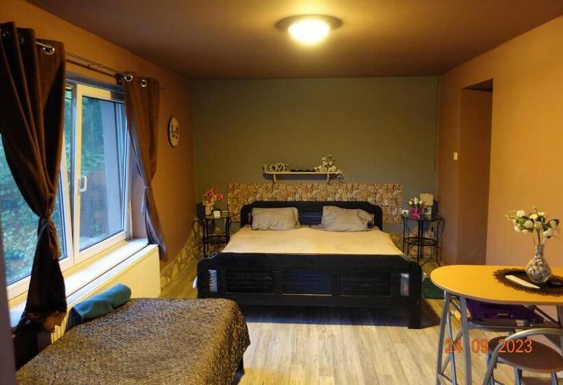 ファミリールーム, Páfrány Vendégház