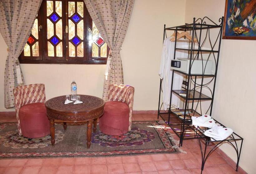 اتاق استاندارد با چشم‌انداز باغ, Riad Le Petit Jardin