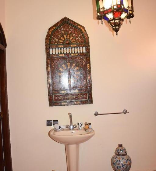 디럭스 룸, Riad Le Petit Jardin