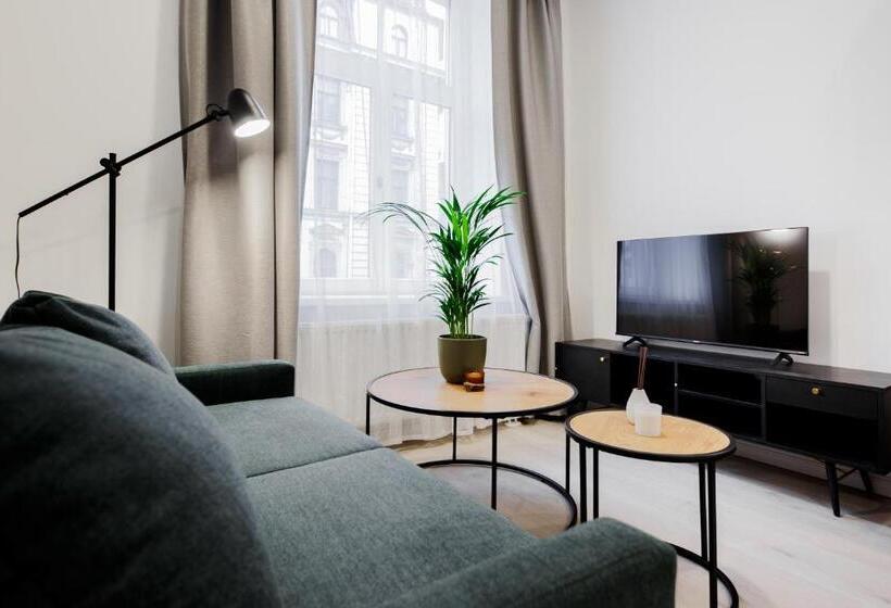 آپارتمان 1 خوابه, Rigaapartment Elizabetes 22 Self Service Apart