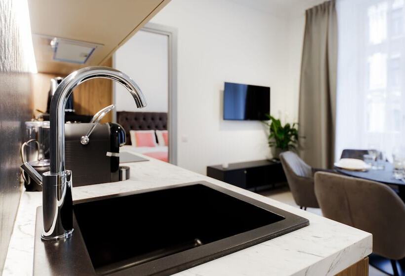 آپارتمان سوپریور 1 خوابه, Rigaapartment Elizabetes 22 Self Service Apart