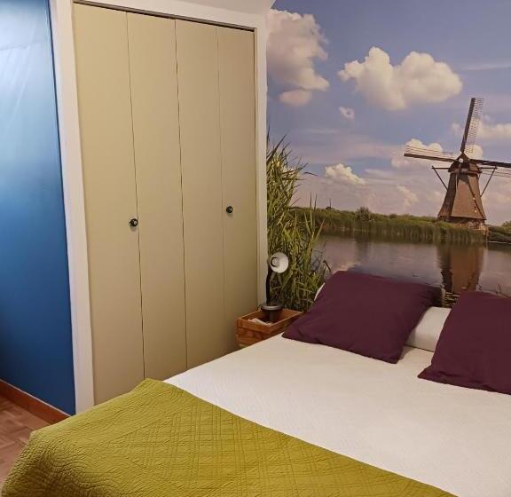 Номер Стандарт Вид на Сад, Chambres D Hôtes Du Clos Du Roi