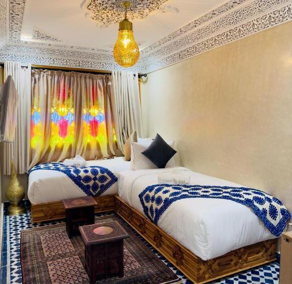 سوییت خانوادگی, Dar Md