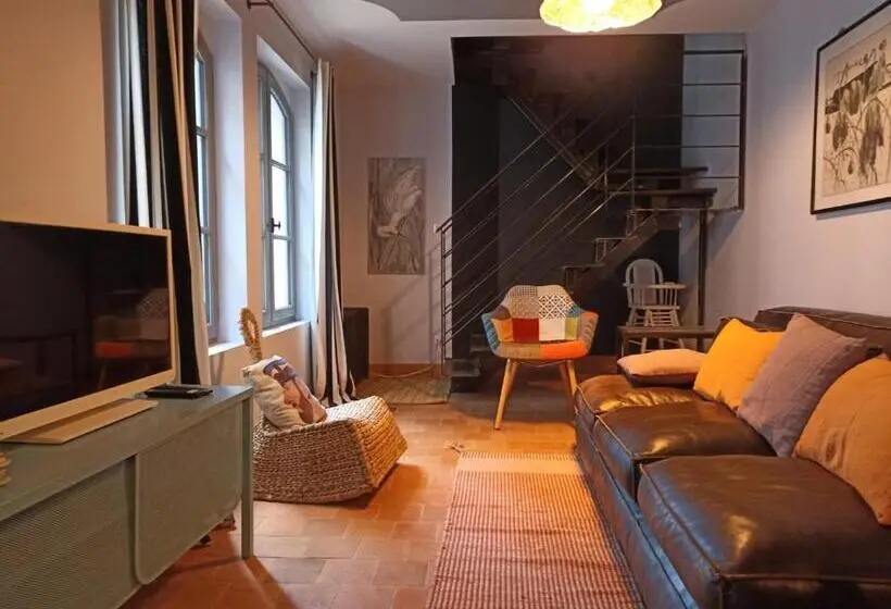 Perhesviitti, La Suite 14