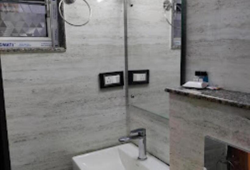 デラックスルーム, Aditya Inn Guest House Guwahati