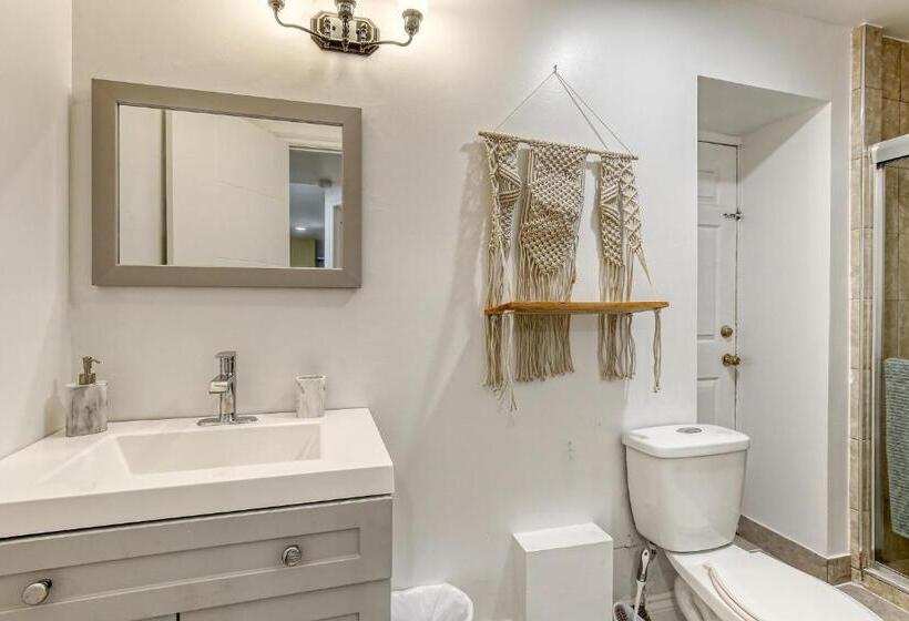 Люкс, Montreal Boutique Suites