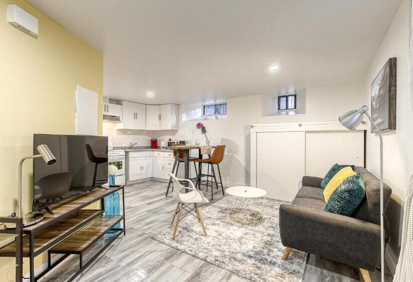 Люкс, Montreal Boutique Suites