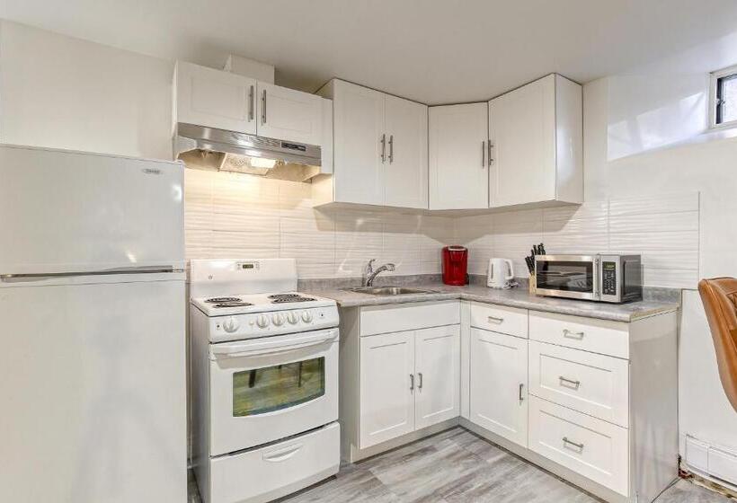 Люкс, Montreal Boutique Suites