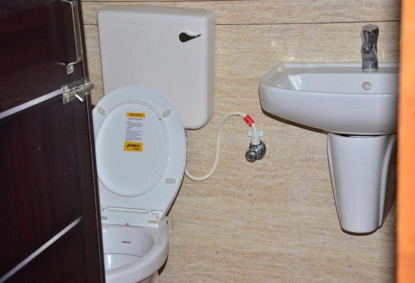 Quarto Estandar, Ruby House