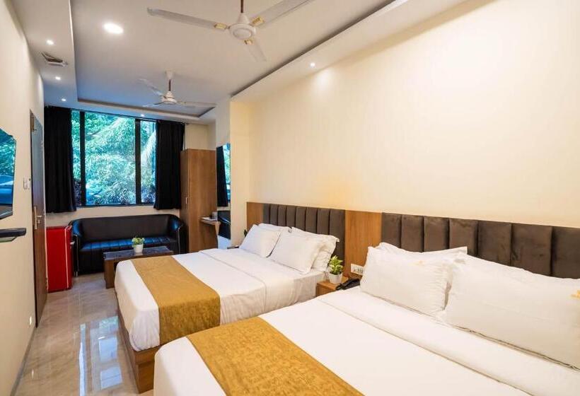 Perhehuone, The Platinum