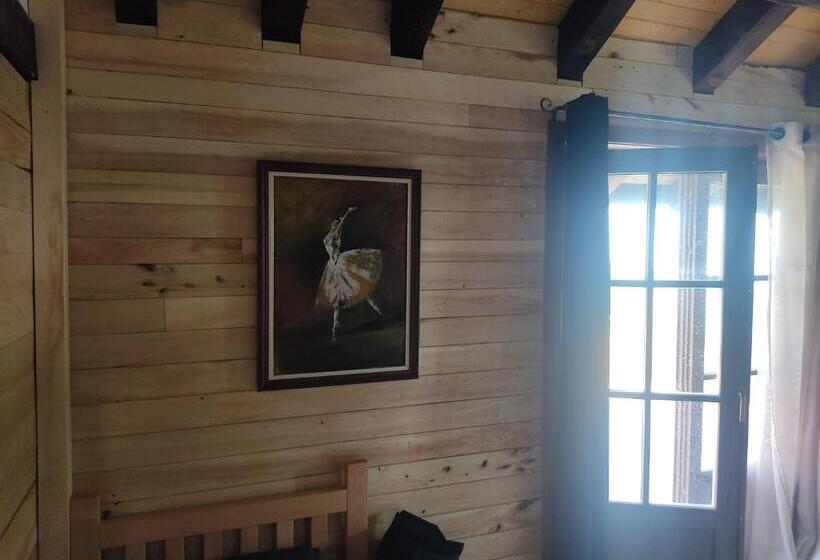 اتاق استاندارد با تراس, Eco Lodge Taor