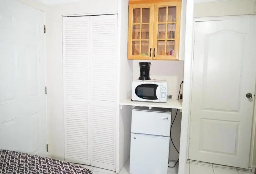 اتاق استاندارد, Shades Of Summer Apartments In Negril With Kitchen