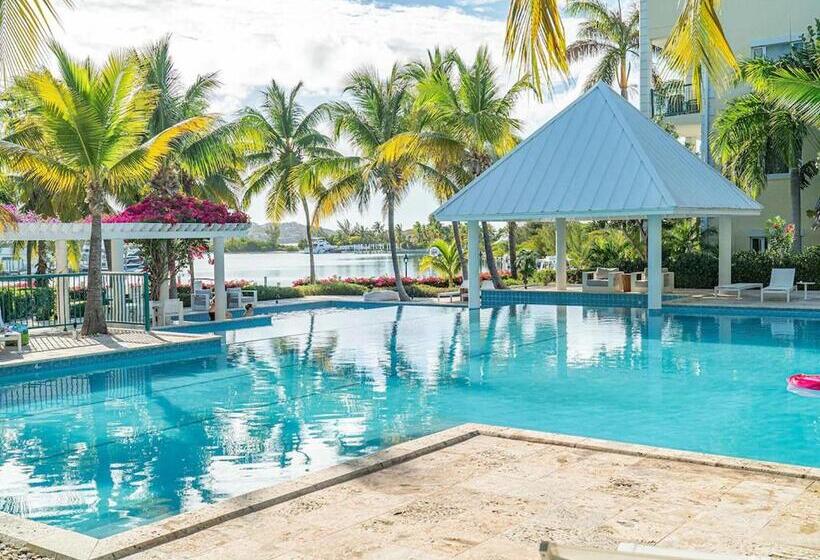 דירת פנטהאוז 1 חדרי שינה, The Yacht Club Penthouse C14