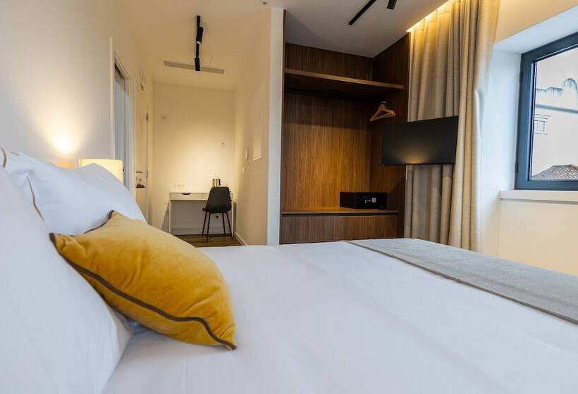 标准间, Watts House