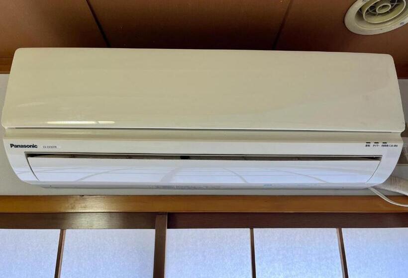 غرفة إقتصادية, Yuzawa House