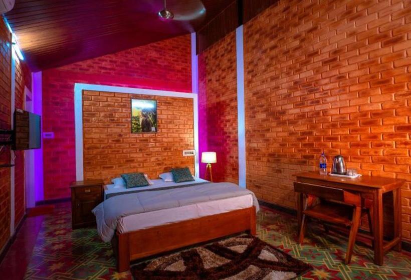 Люкс, Elite Inn Cholai Lake View Resort